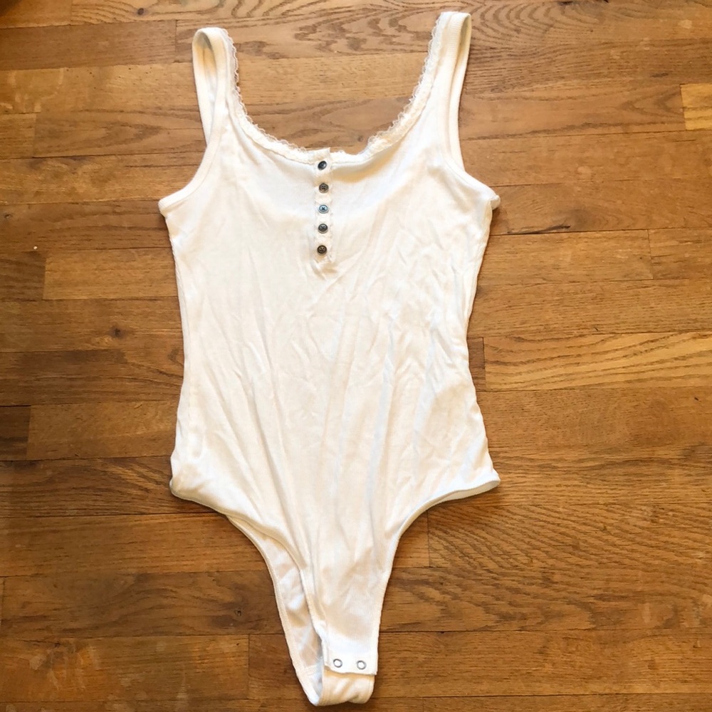 White Hollister bodysuit